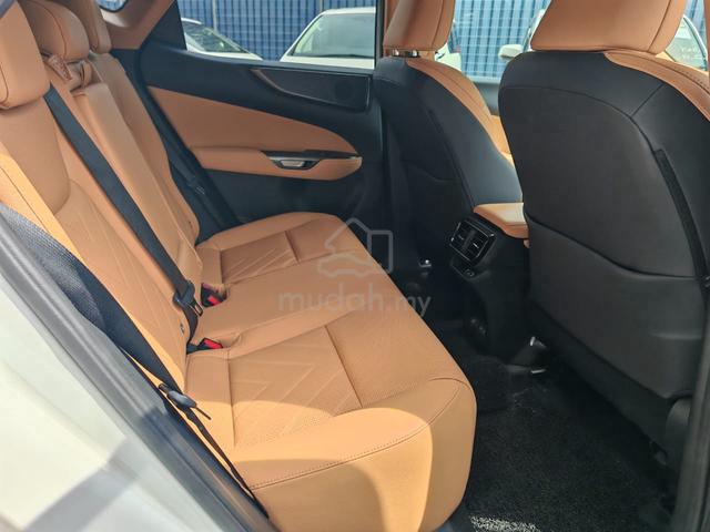 2022 Lexus NX250 2.5 PANAROMIC ROOF BROWN INTERIOR - 4