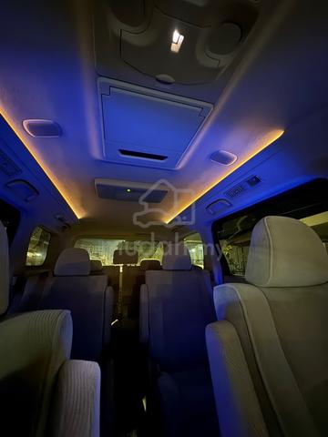 Toyota ALPHARD 2.4 7seater - 2