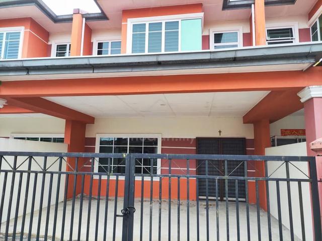 Double-Storey Intermediate House @ Merdang Gayam @ Kota Samarahan 1