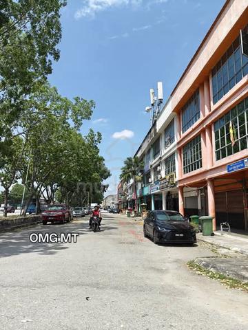 FOR RENT Rantau Panjang Klang 2 Storey Shop Lot 22x70 Good Condition 1