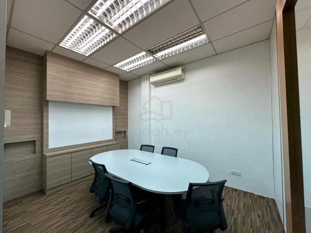 Freehold facing mainroad 2-Sty Shop 22x75 Bayuemas Klang for sales 1