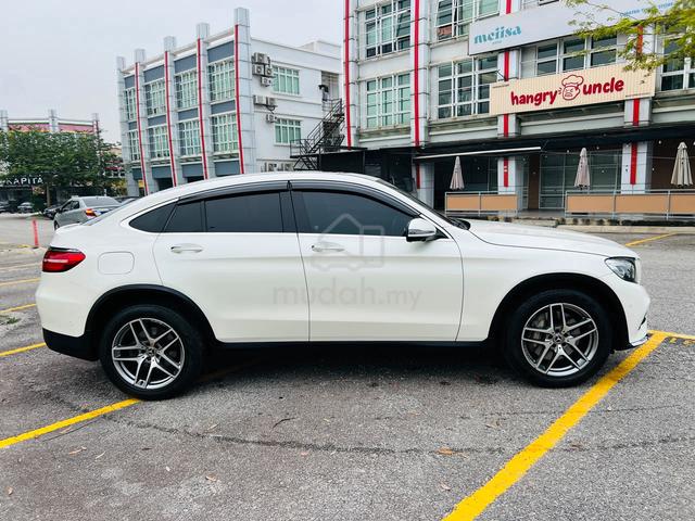 MERCEDES BENZ GLC250 COUPE AMG - YeAR 2017 - 5