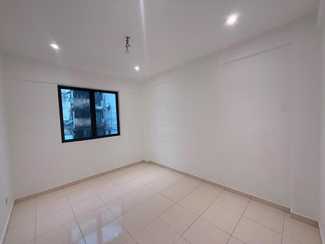 Fully renovated|international lot |low cost flat 1