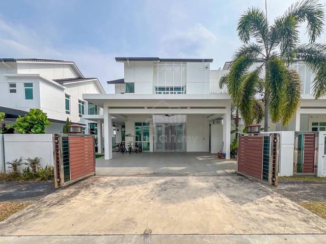 Semi D, Nicely Renovated @ Resort Homes, Hijayu 2, Bandar Sri Sendayan 1