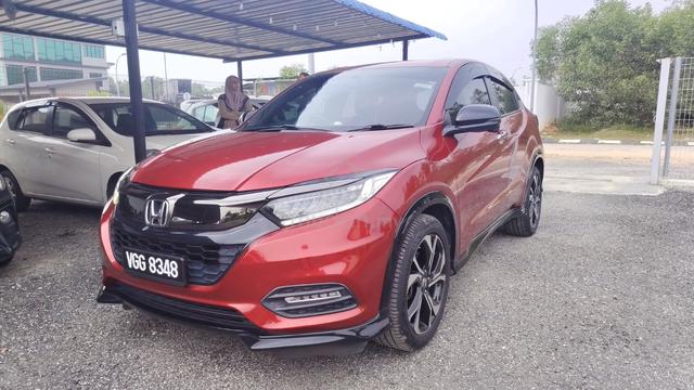 2021 Honda HR-V 1.8 RS, 74k km Honda service,owner - 3