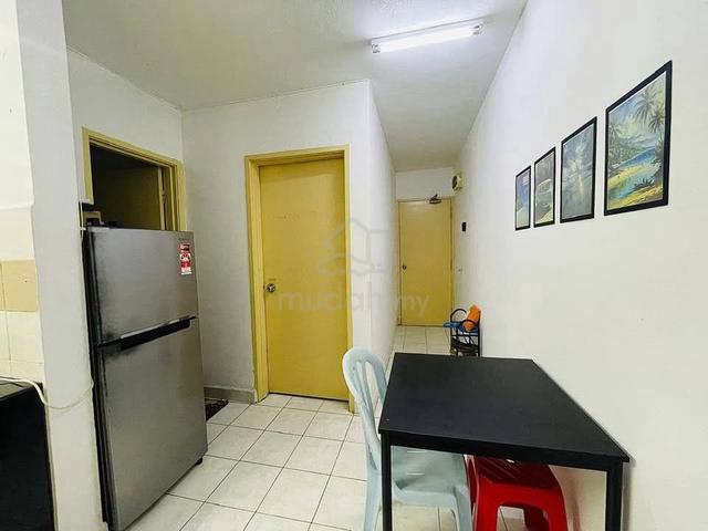 Non-Sharing Room Apartment Flora Damansara, Blok D, Petaling Jaya 1