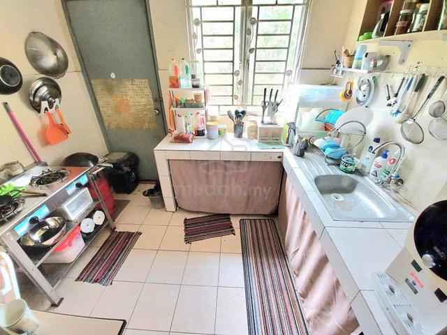 Single Storey TAMAN SRI ORKID, JALAN KEBUN, SEKSYEN 30, SHAH ALAM. 4