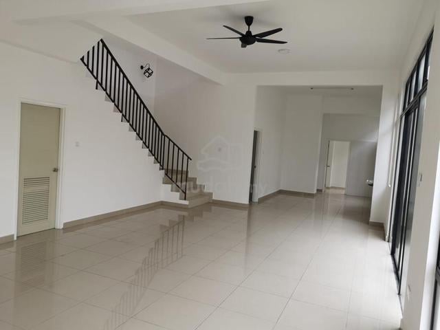 Bandar Cemerlang Cluster Ulu Tiram Below Market 1