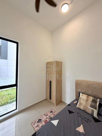 Female Single Room for Rent Bangi,Gateway,GMI,Uniten,UKM,IOI City Mall 1