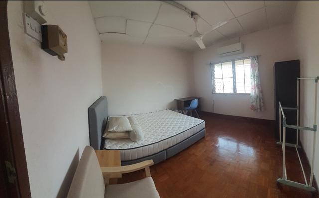 Room to Let @ SS18 Subang Jaya 1