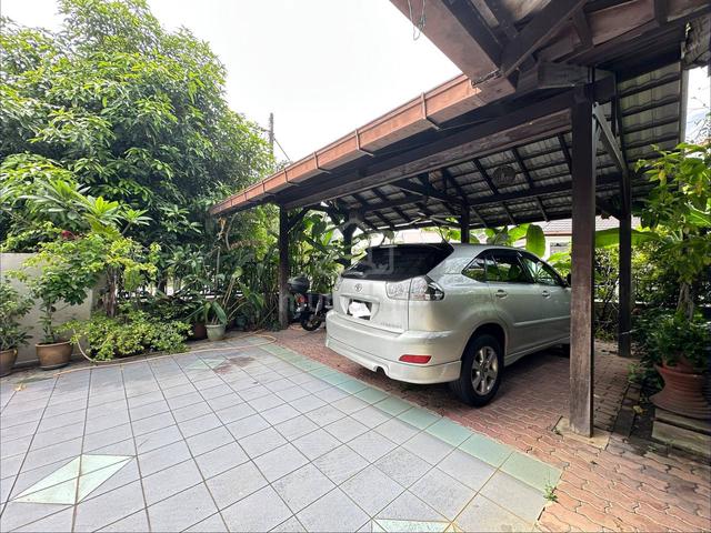 4811 SQFT ⭐ DEKAT SURAU Semi D Double Storey Seksyen 9 Shah Alam 1