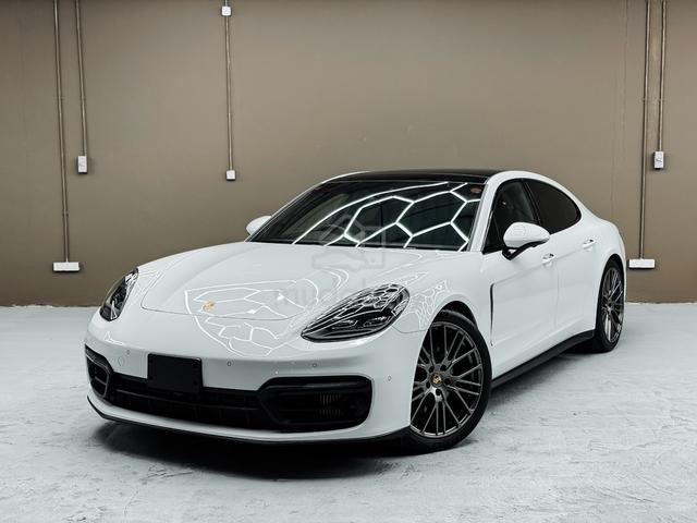 2022 Porsche Panamera Platinum Edition 2.9CC 2WD - 1