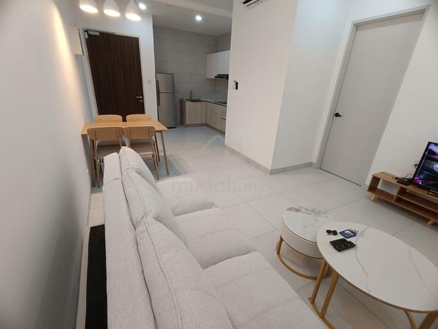 Renna Residence @ The NorthBank 1