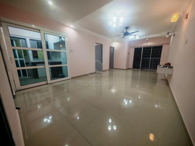 Lakeview Apartments 1