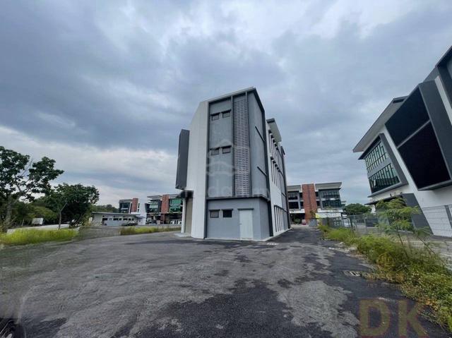 Below Market RM295/sqft Only Marq Biz Park 3 Sty Commercial Bungalow 1