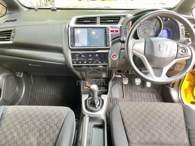 2014 Honda FIT 1.5 RS (M) - 3
