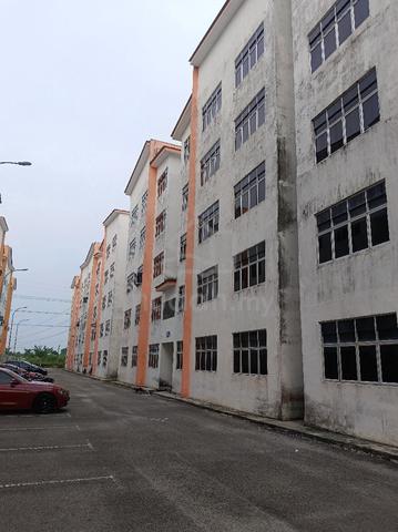 Taman Universiti Parit Raja 1