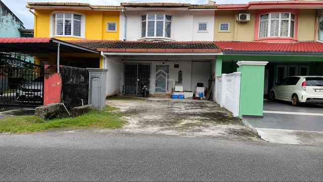 Bukit Sentosa Rawang Selangor 2-Storey Terraced House for Rent 1