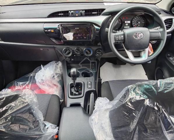 FULL LOAN PROMOSI HEBAT TOYOTA HILUX 2.4 E Auto - 3