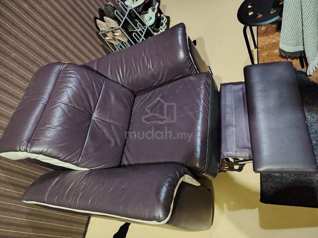 sofa recliner  - photo 2 of 5
