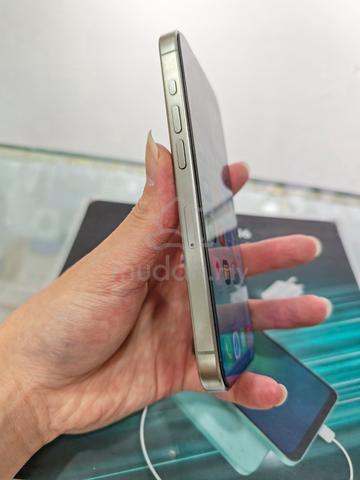 Iphone 15 Pro 256Gb Zp Set Malaysia Bh 100% - photo 3 of 5