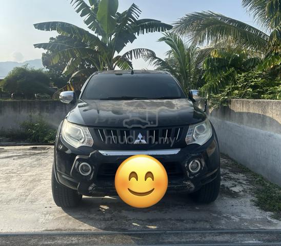 2015 Mitsubishi TRITON 2.5 VGT A/T (A) - 2