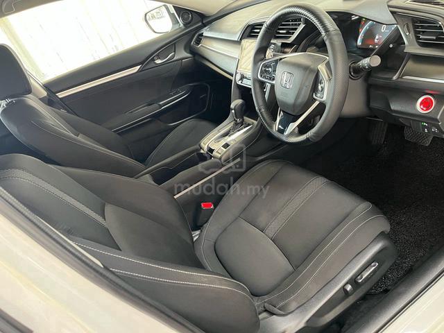 Honda CIVIC Facelift 1.8 S Low Mileage - 4