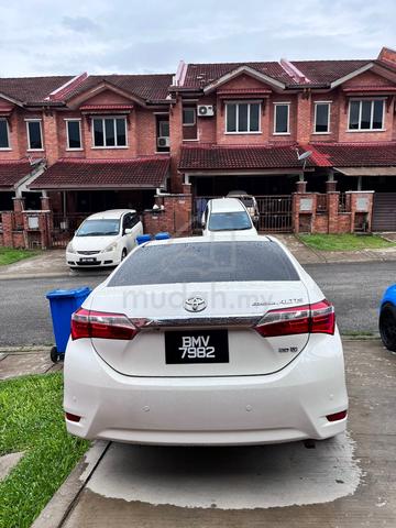 2014 Toyota COROLLA ALTIS 2.0 V FACELIFT (A) - 4