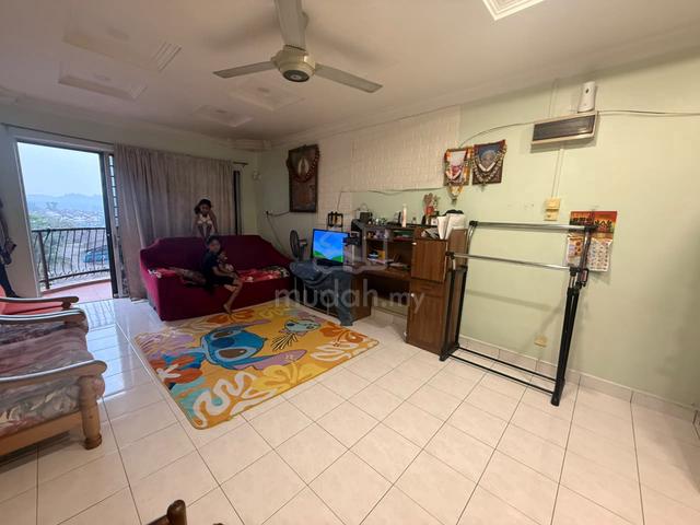 Selesa Puteri Condominium 1
