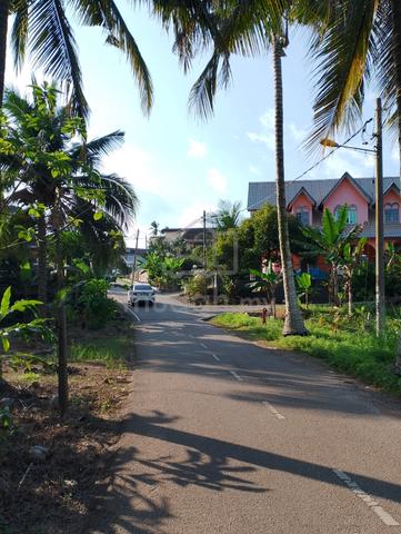 Tanah lot banglo di segamat Johor (Sebelah KTMB) 1