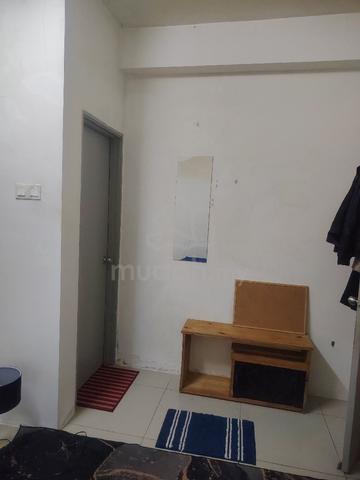 Bilik Medium dan Utama 1