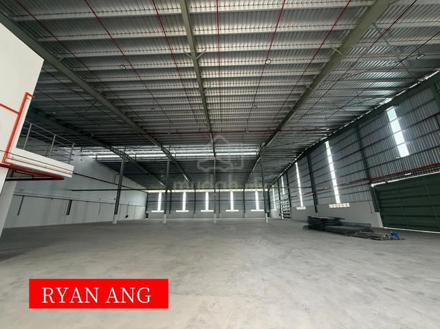 1.5 Storey Detached Factory / Warehouse For Rent At Bukit Minyak 1