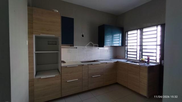 Rumah Teres 2 Tingkat Untuk Disewa 1