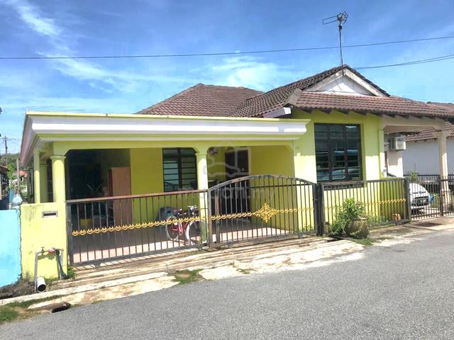 Semi-D Setingkat Taman Jambu, Peramu, Pekan. 1