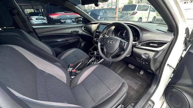 2022 Toyota YARIS 1.5 E (A) - 3