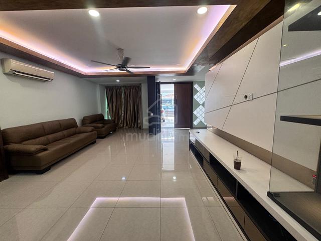Fully Furnished Double Storey House Bandar Botanic Klang For Ren 1