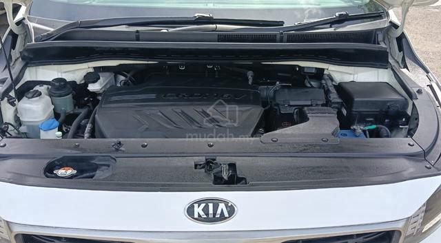 2018 Kia Carnival 2.2 CRDi (A) Luxury 8 Seaters - 3
