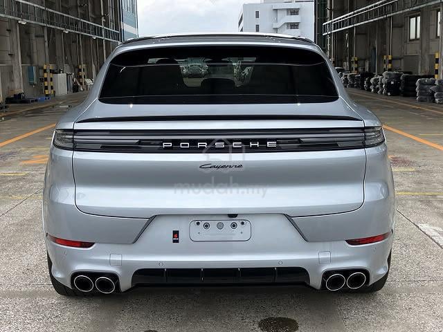 (Grade 4.5B 17k-Km) 2025 Porsche CAYENNE 3.0 Coupe - 3