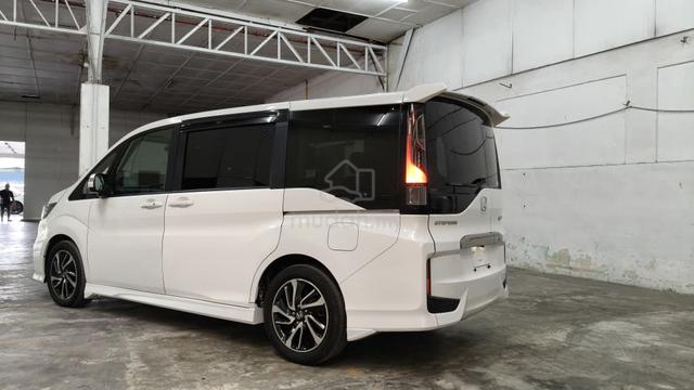 2021 Honda STEPWAGON 1.5 COOL SPIRIT H SENSING (A) - 4