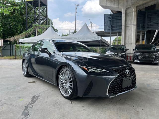 2021 Lexus IS300 2.0 Luxury Turbo 7k Km Sunroof VL - 3