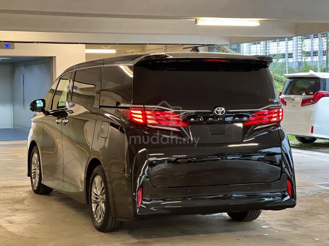 GRADE 5A|2025 Toyota ALPHARD 2.5 Z *LOW MILEAGE - 2