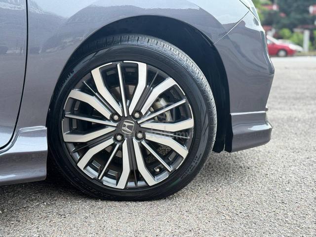 2017 Honda CITY 1.5 HYBRID FACELIFT WITH BODY KIT - 5