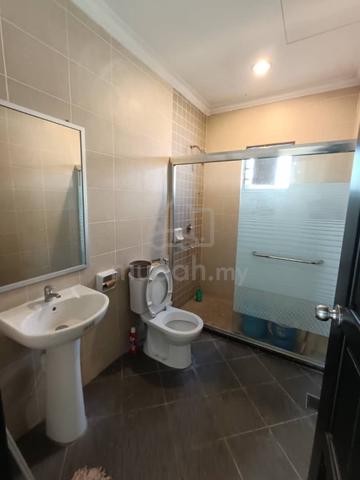 Linked Bungalow Taman Kingfisher Sulaman For Sale 2