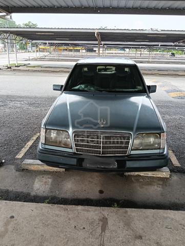 1995 Mercedes Benz 230 2.0 (A) - 3