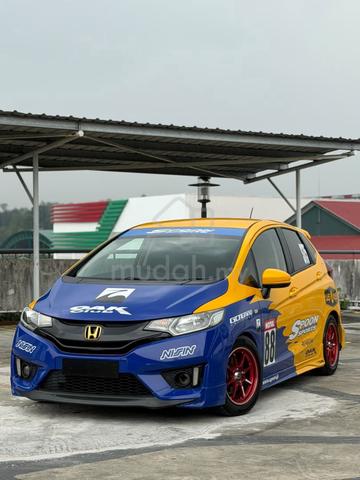 2015 Honda JAZZ 1.5 E SPOON BODYKIT FULL JAJAN - 1