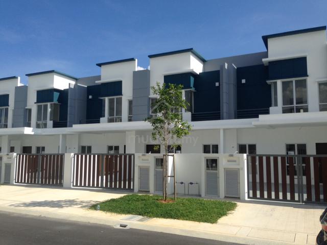 2 storey terrace house, Setia Ecohill, Semenyih, with 3 air-conds 1