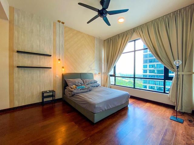 Molek Regency 5