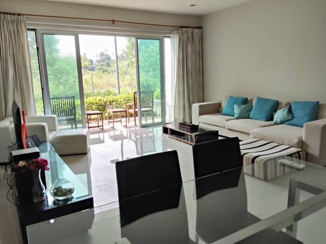 Modern Academia Lane Town Villa For Sale at Kota Samarahan 1