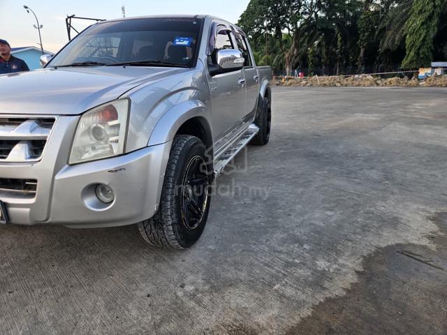 2010 Isuzu D-MAX 3.0 LS DDI ITEQ 4X4 TYPE-B - 4