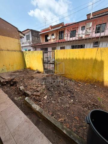 Masai Taman Megah Ria Jalan Jelatang Double Storey Terrace House 1
